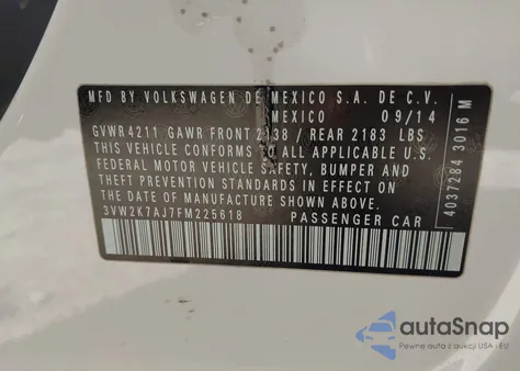 2015 Volkswagen Jetta 2.0L S z USA, uszkodzony, nr VIN 3VW2K7AJ7FM225618